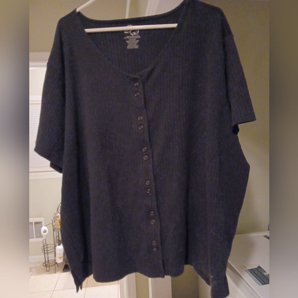 Womens short sleeve cotton top split side